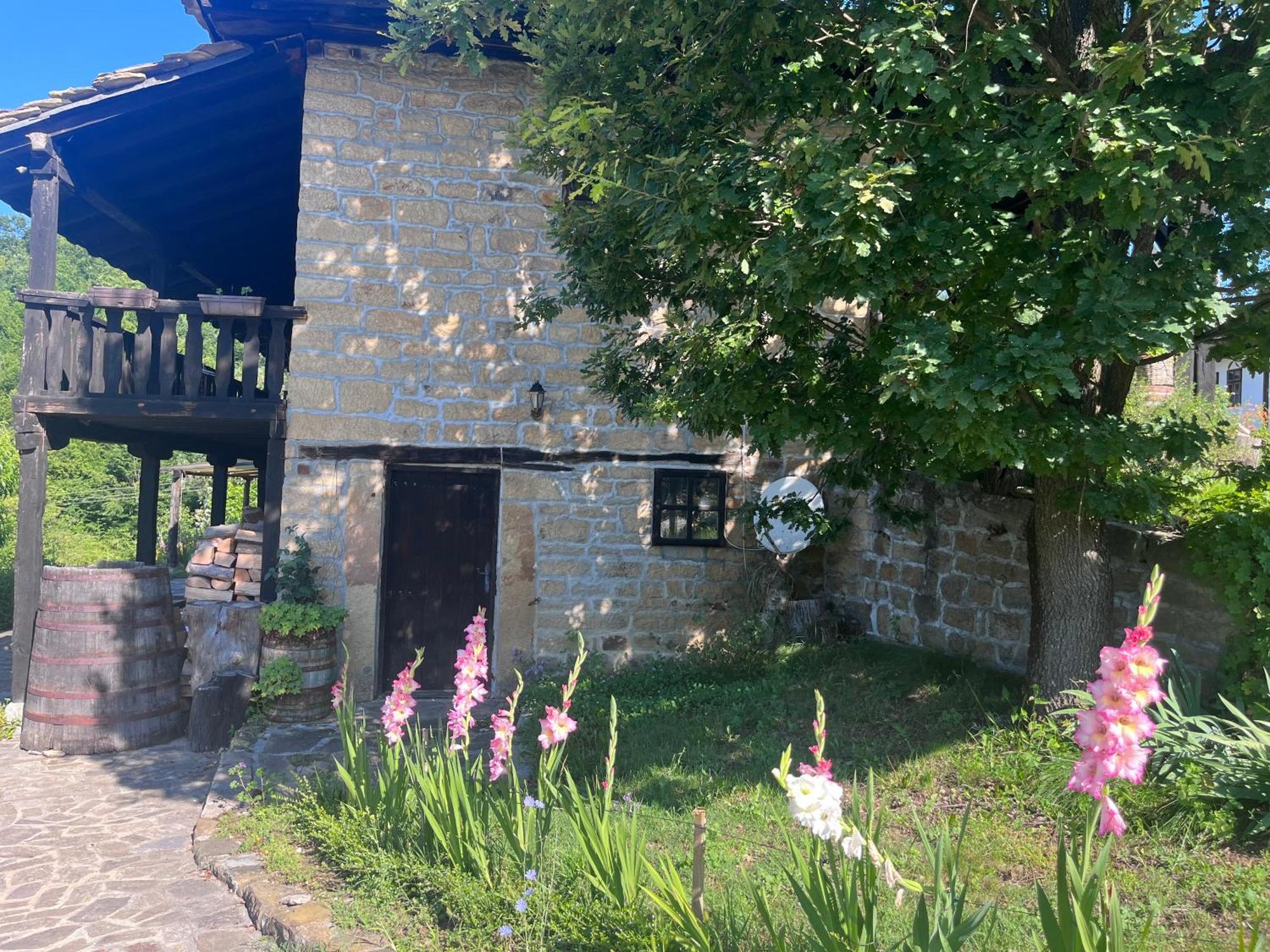 Agriturismo Hidden Paradise Villa Tryavna Esterno foto
