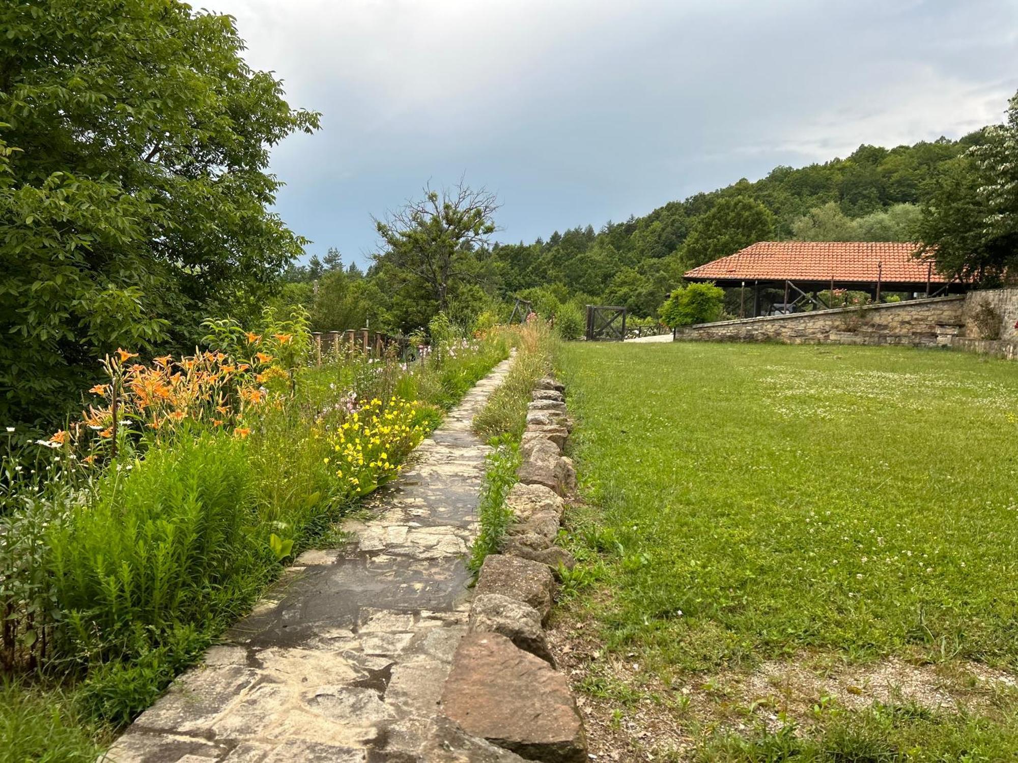 Agriturismo Hidden Paradise Villa Tryavna Esterno foto