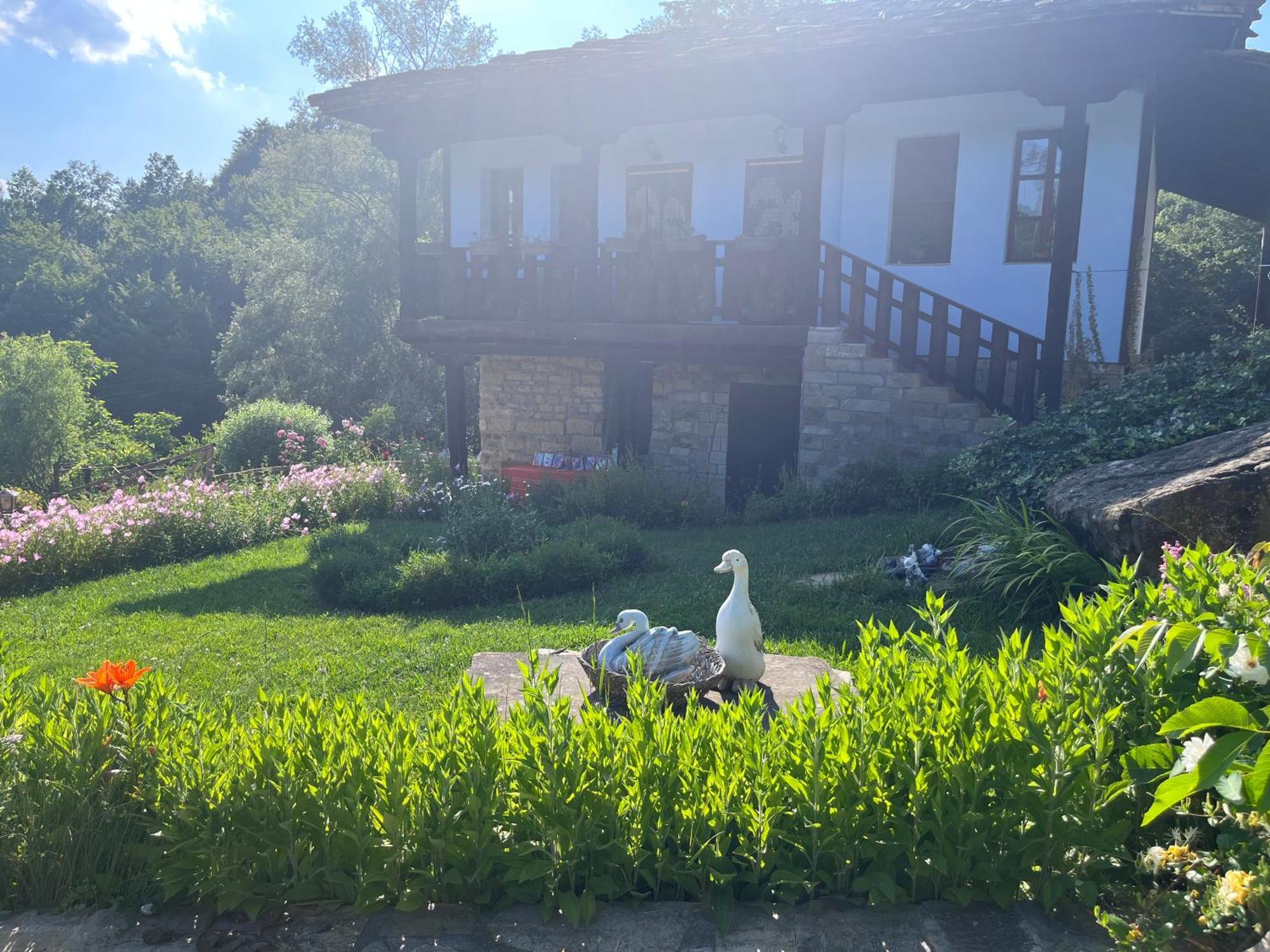 Agriturismo Hidden Paradise Villa Tryavna Esterno foto