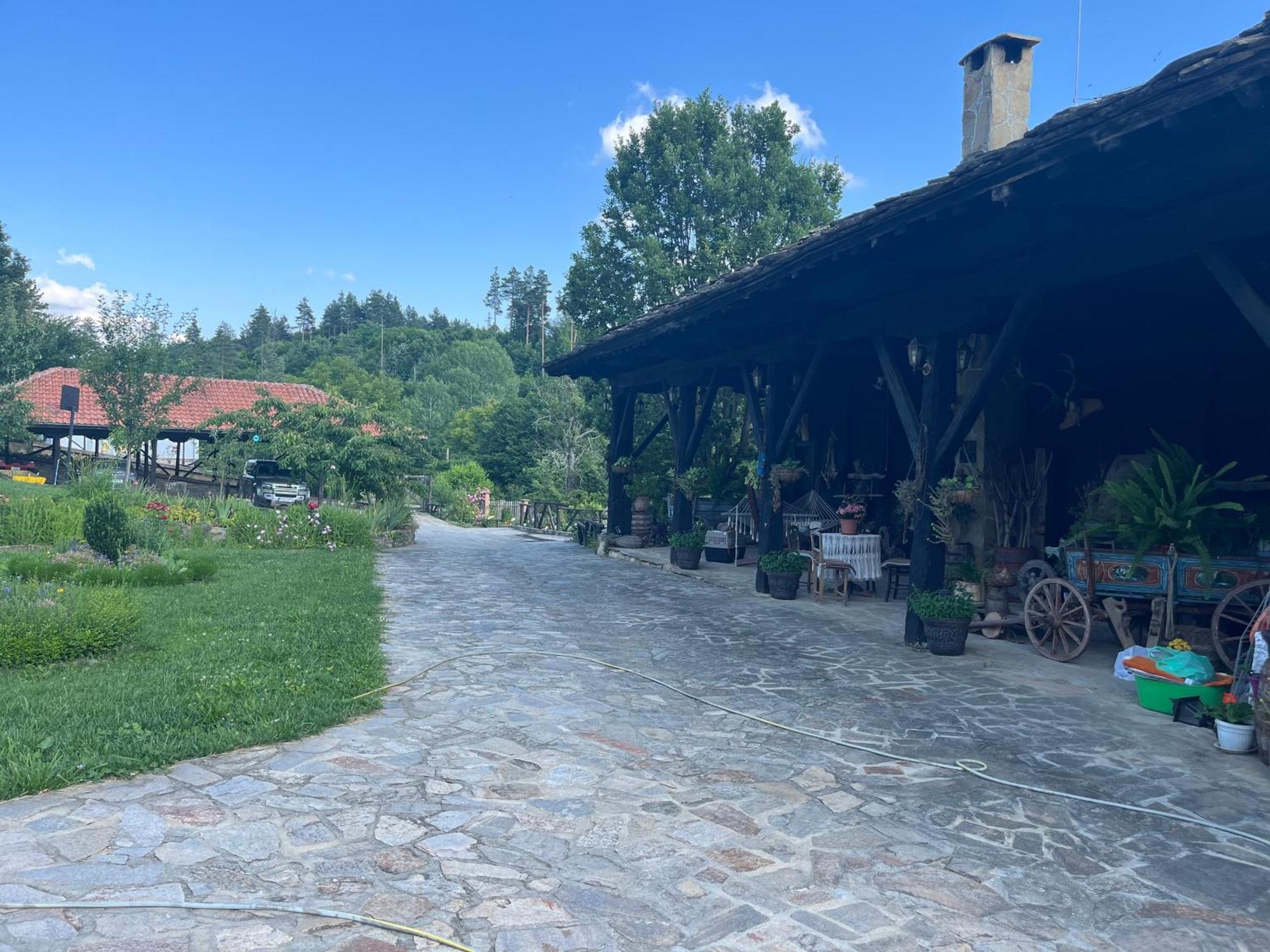 Agriturismo Hidden Paradise Villa Tryavna Esterno foto